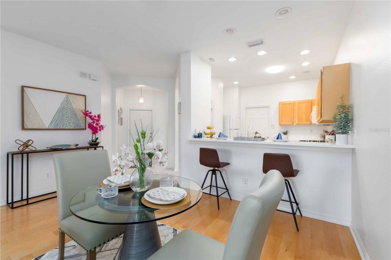 4209 Cascade Falls Drive, Sarasota, FL 34243 Photo