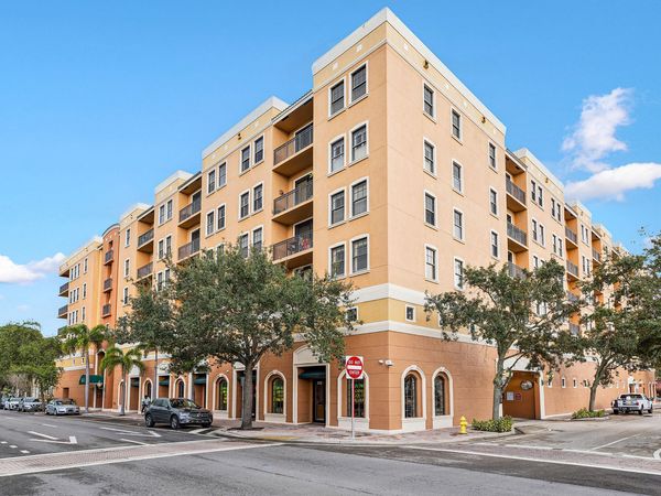 511 Lucerne Avenue, Unit 416, Lake Worth Beach, FL 33460