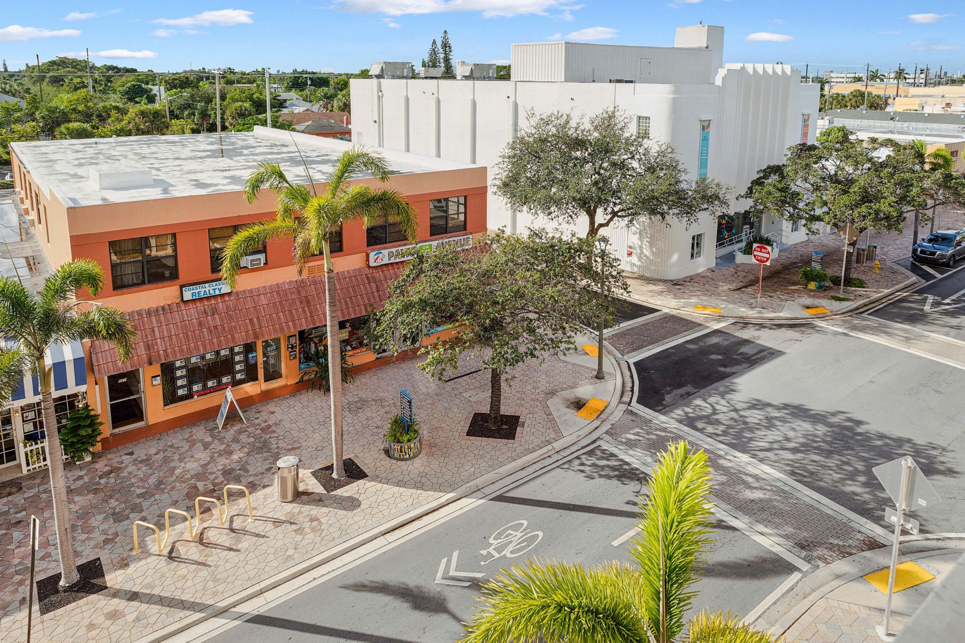 511 Lucerne Avenue, Unit 416, Lake Worth Beach, FL 33460 Photo