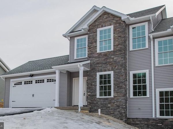 51 WISTERIA LANE, WILLIAMSPORT, PA 17701