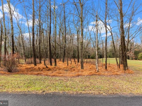 17 NAVAJO TRAIL, ALBRIGHTSVILLE, PA 18210