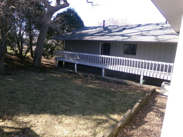 2 Hazeltine Estates, Chaska, MN 55318