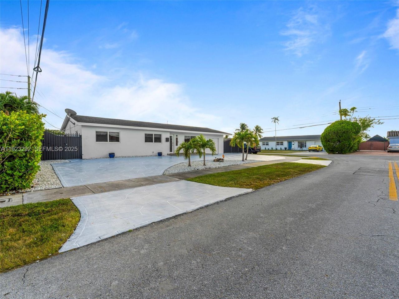 12842 SW 20th St, Miami, FL 33175 Photo