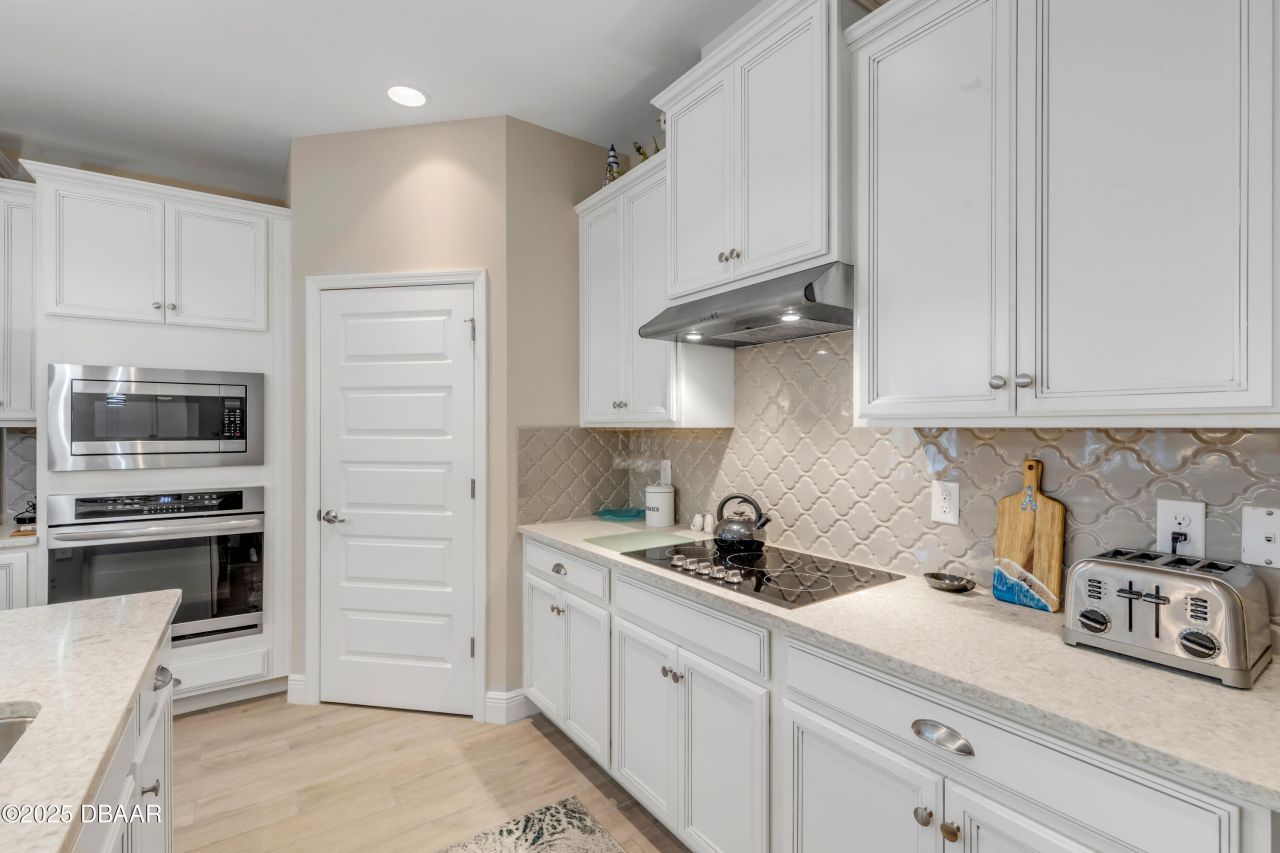 206 Venetian Palms Boulevard, New Smyrna Beach, FL 32168 Photo