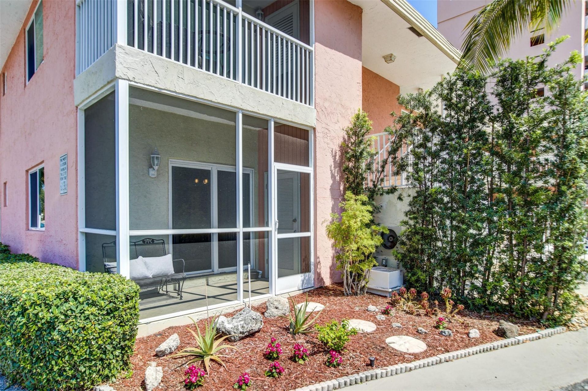 1450 N Riverside Dr, Unit 101, Pompano Beach, FL 33062 Photo