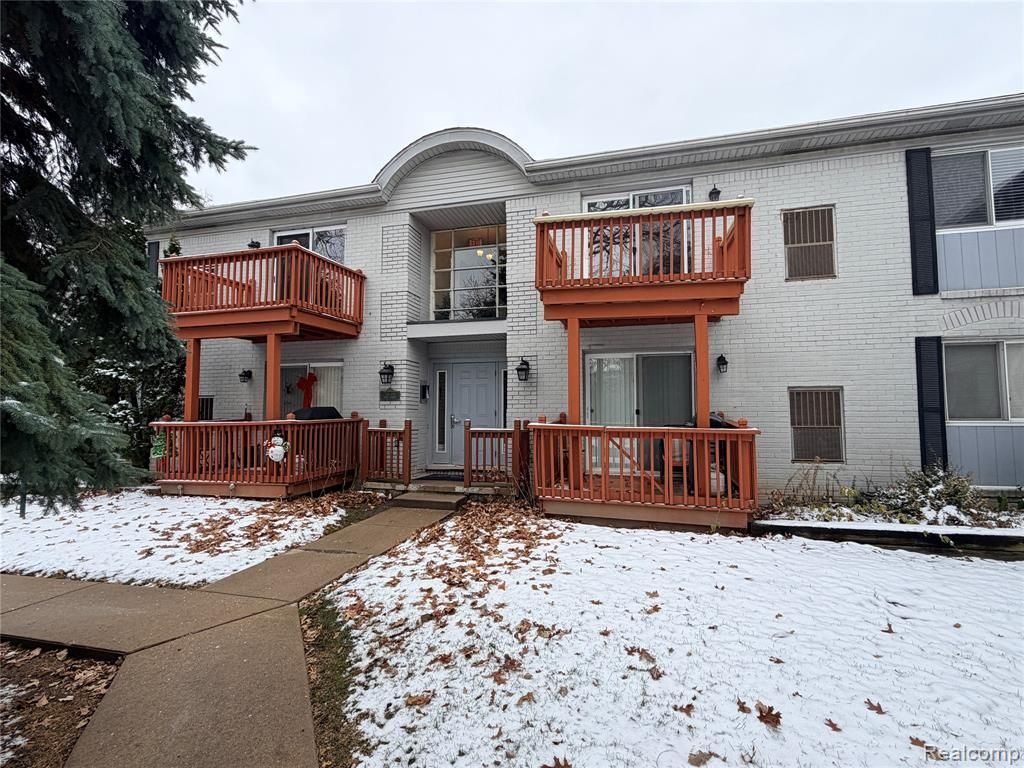 1726 Fort St., Trenton, MI 48183 Main Photo