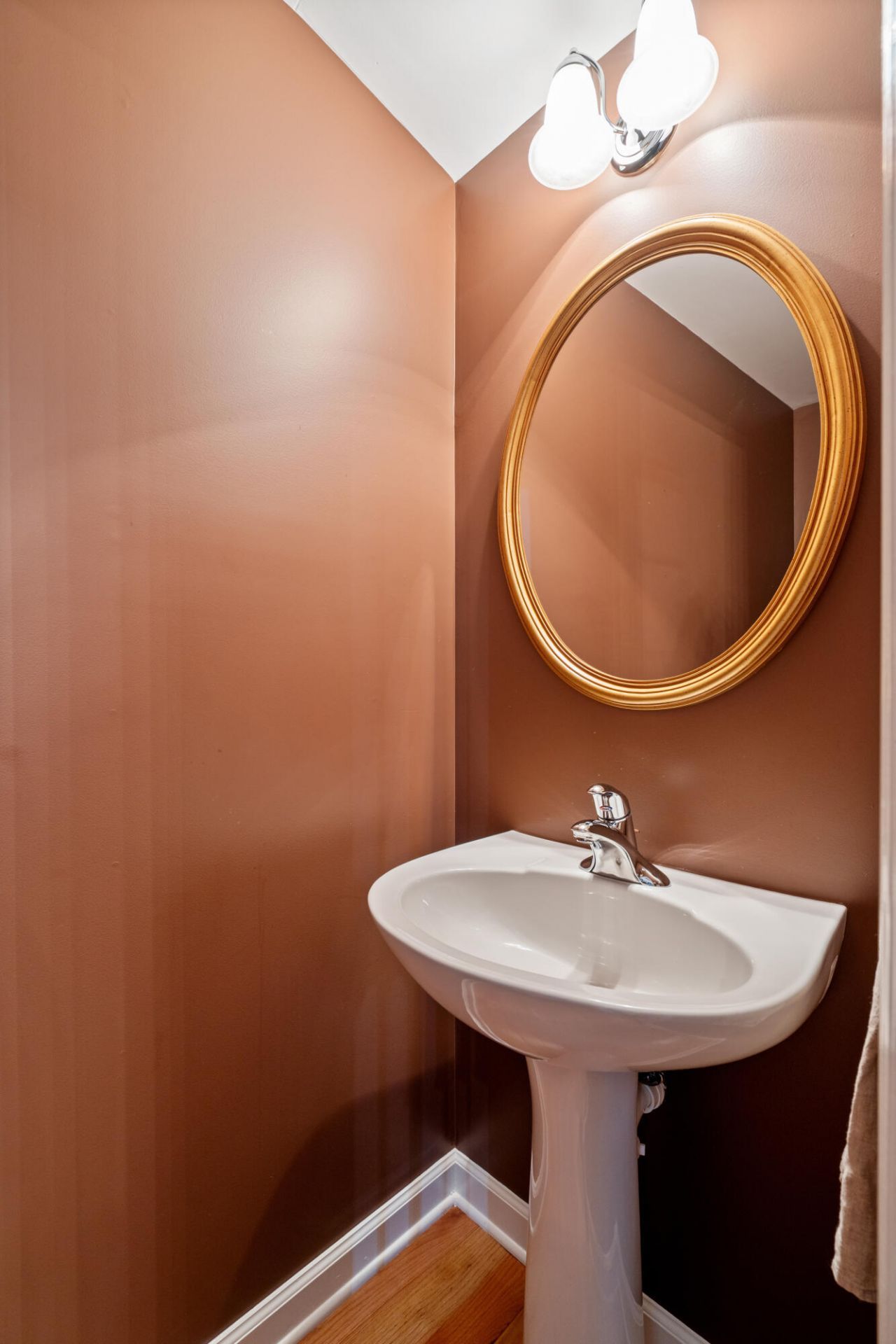 3612 Billings Street Photo 24