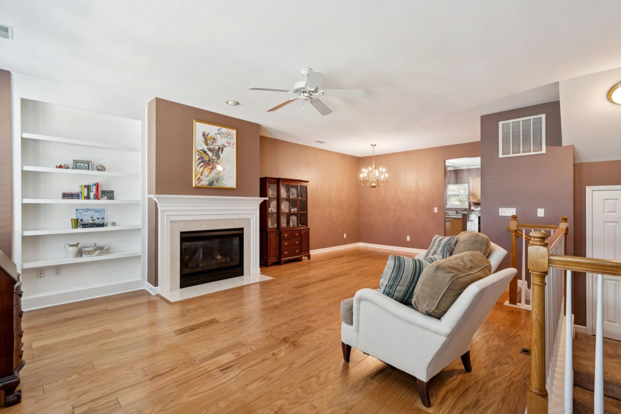 3612 Billings Street Photo 6