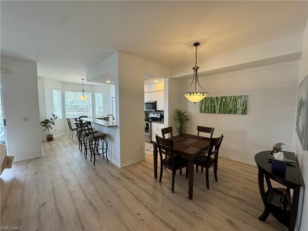 7615 Arbor Lakes Ct, Unit 413, Naples, FL 34112 Photo