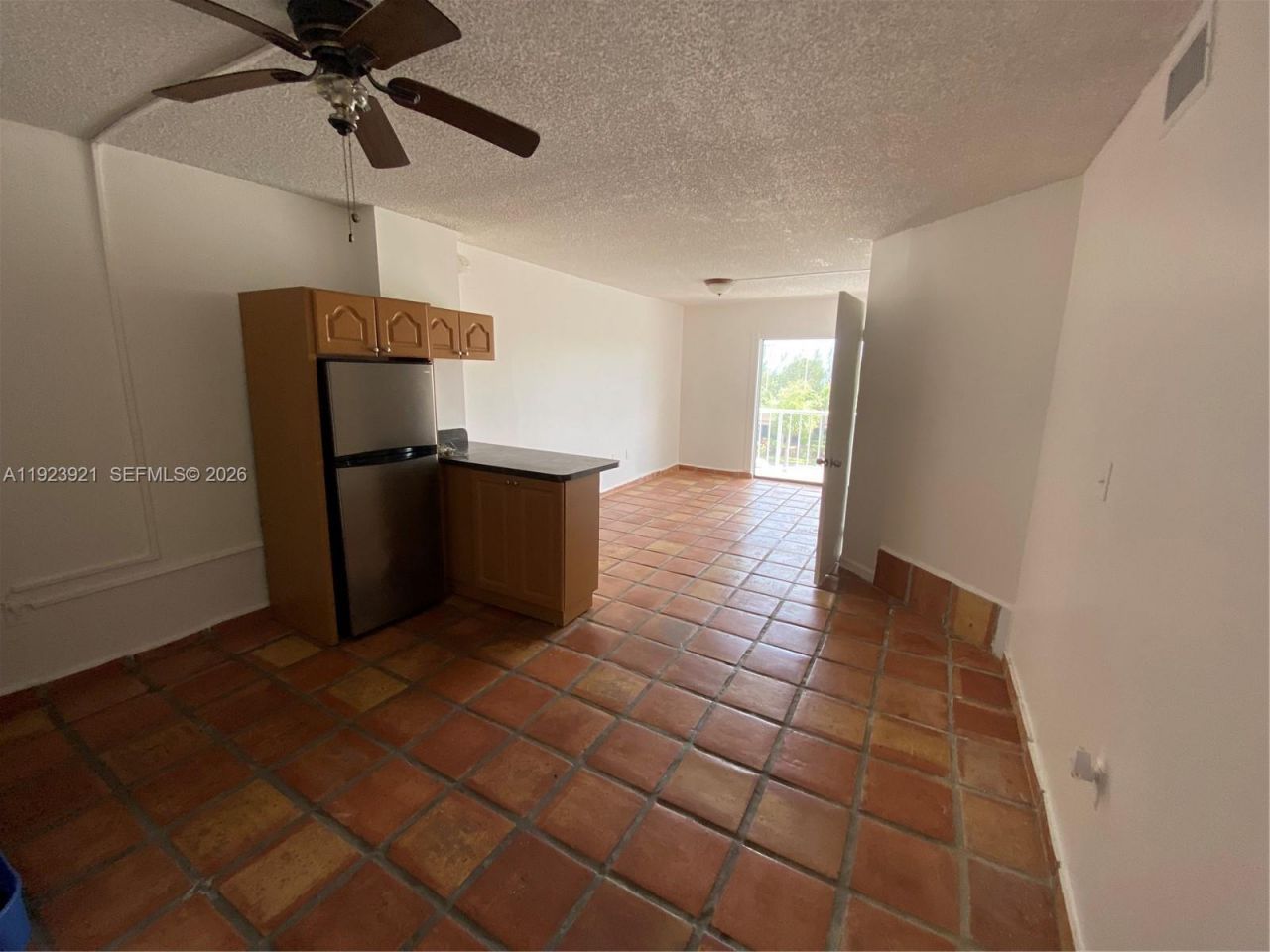 1650 NE 115th St, Unit 405, Miami, FL 33181 Photo
