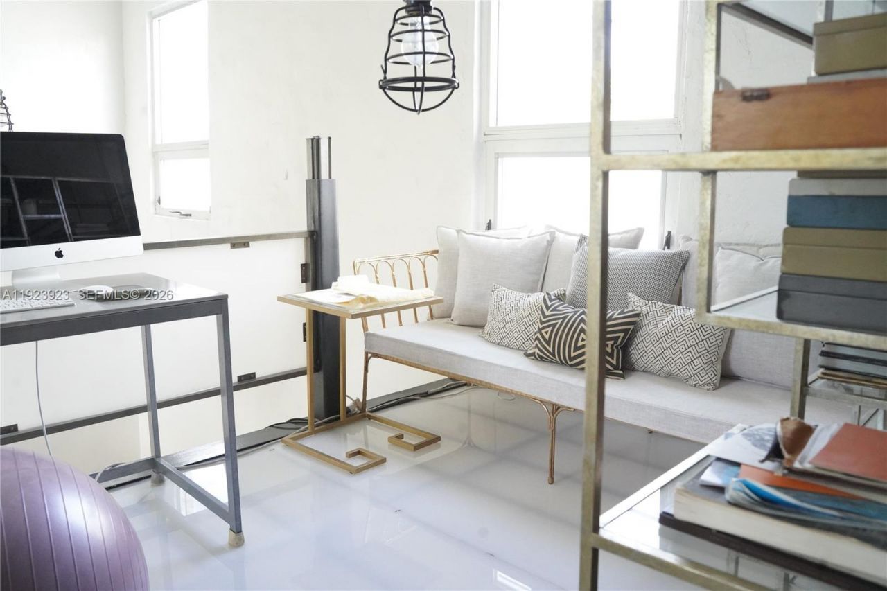 305 Jefferson Ave, Unit 5, Miami Beach, FL 33139 Photo