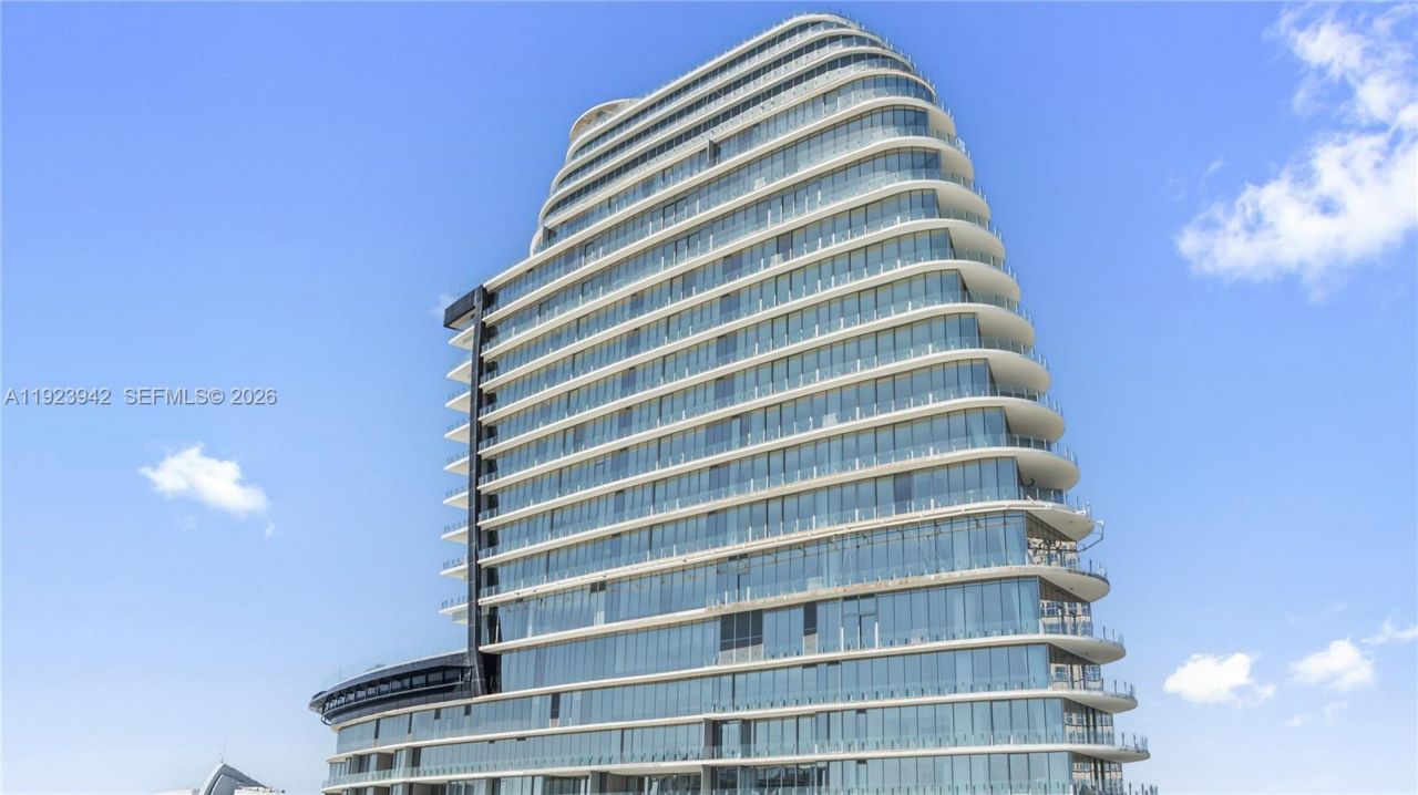 300 Biscayne Boulevard Way, Unit 1106E, Miami, FL 33131 Photo