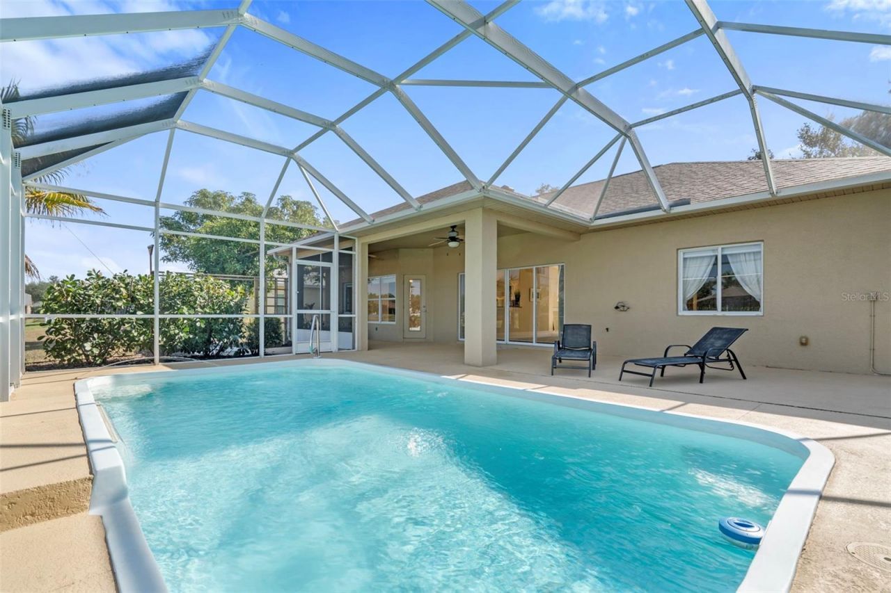 4542 35th Avenue Circle E, Palmetto, FL 34221 Photo