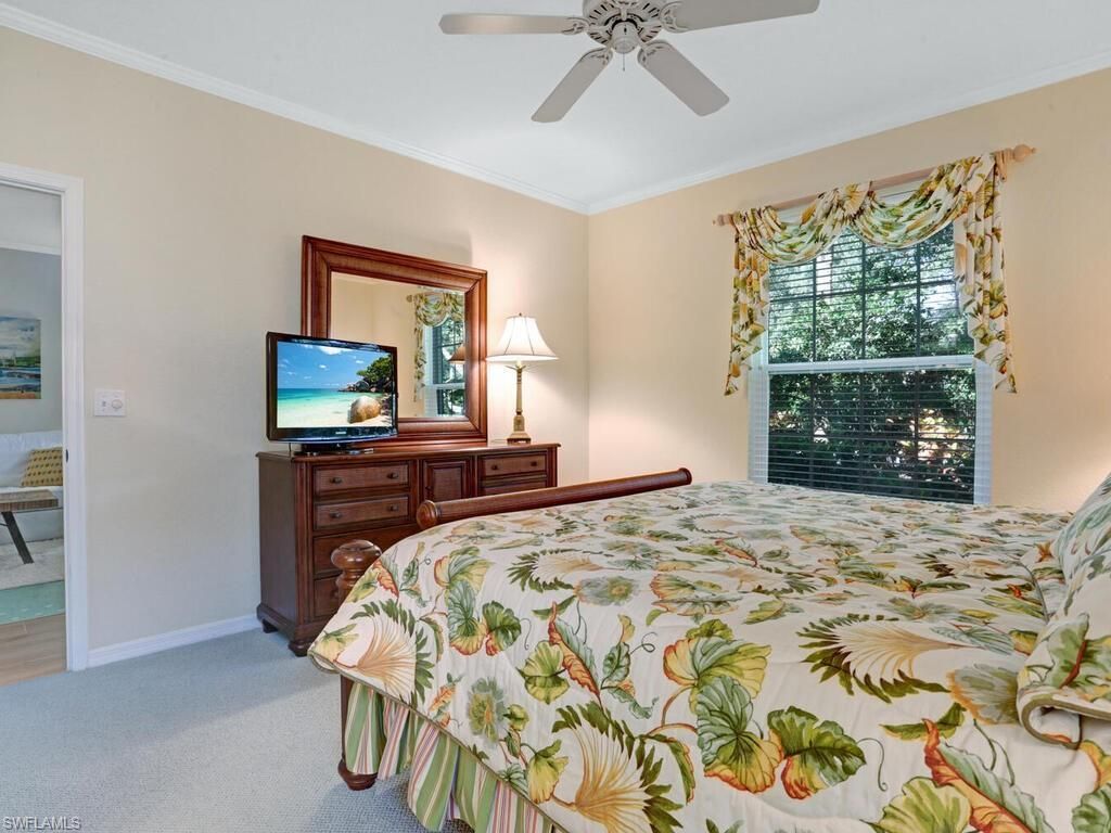 7095 Barrington Cir, Unit 6-102, Naples, FL 34108 Photo