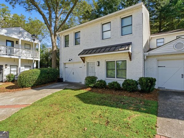 230 West Avenue, UNIT 5, Carrollton, GA 30117