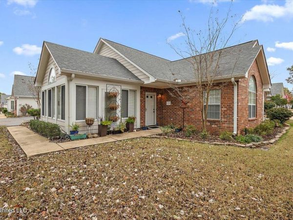 1114 Gerrits Landing, Brandon, MS 39047