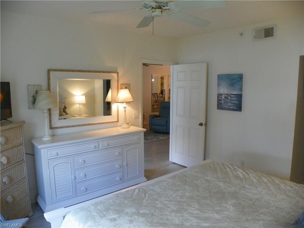 218 Gabriel Cir, Unit 3809, Naples, FL 34104 Photo