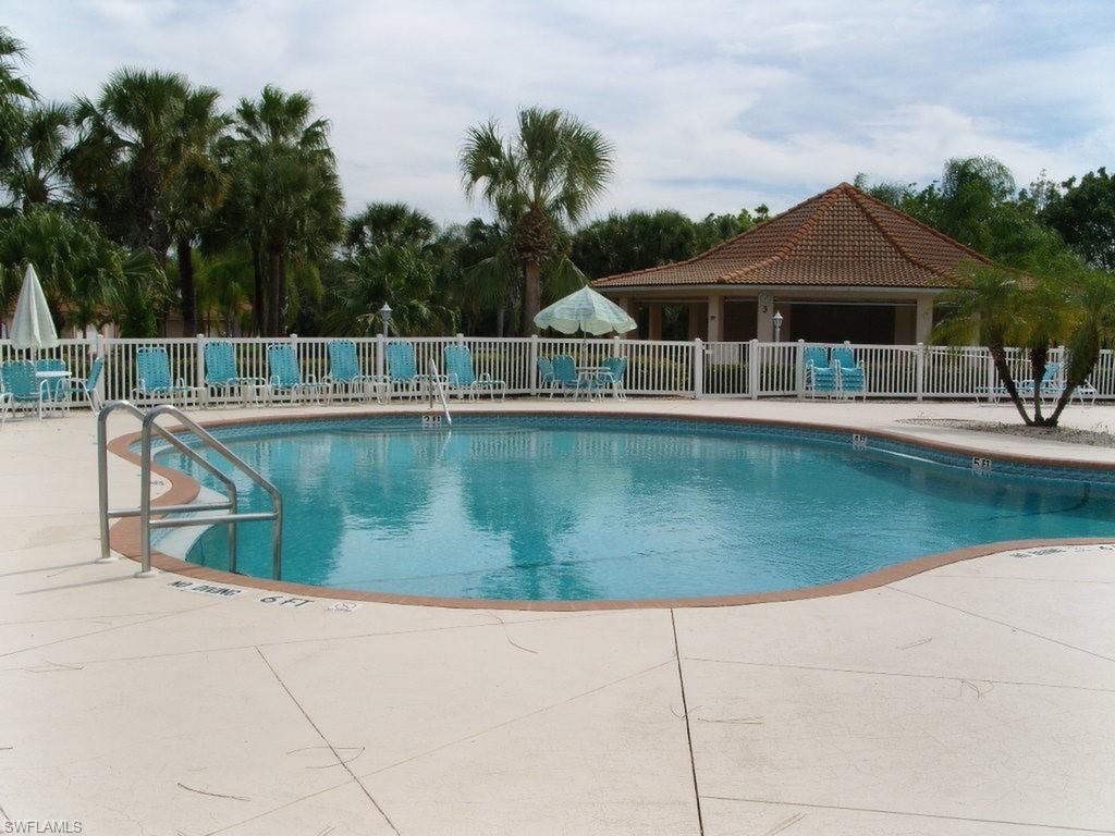 218 Gabriel Cir, Unit 3809, Naples, FL 34104 Photo