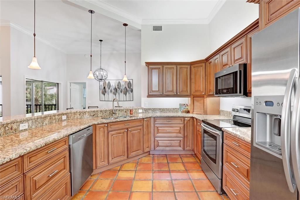6535 Valen Way, Unit E-202, Naples, FL 34108 Photo