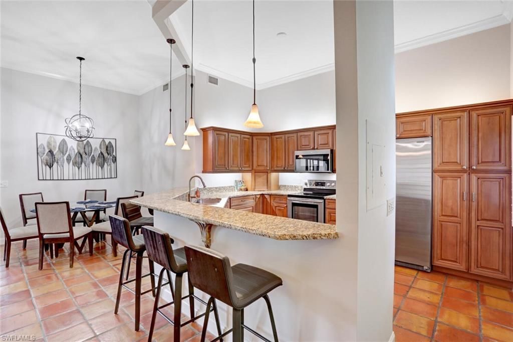 6535 Valen Way, Unit E-202, Naples, FL 34108 Photo