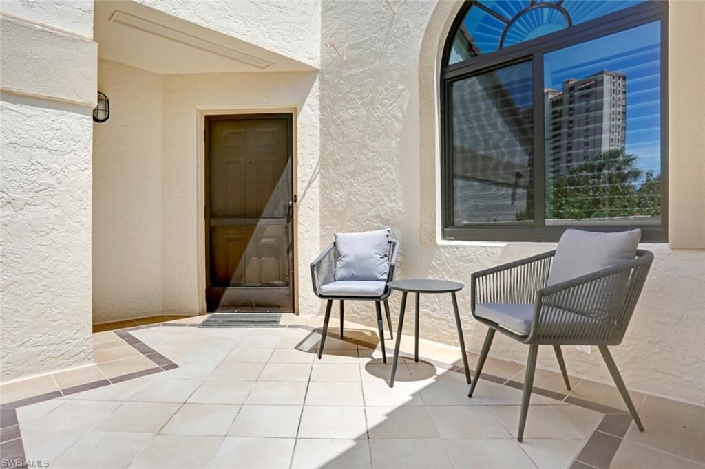 6535 Valen Way, Unit E-202, Naples, FL 34108 Photo
