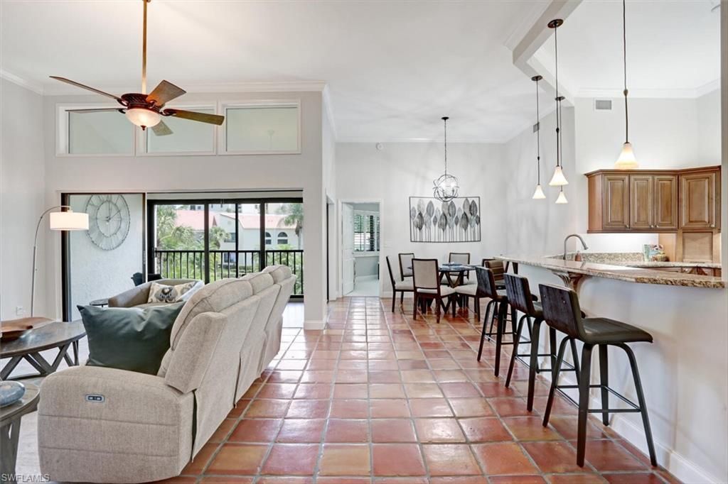 6535 Valen Way, Unit E-202, Naples, FL 34108 Photo