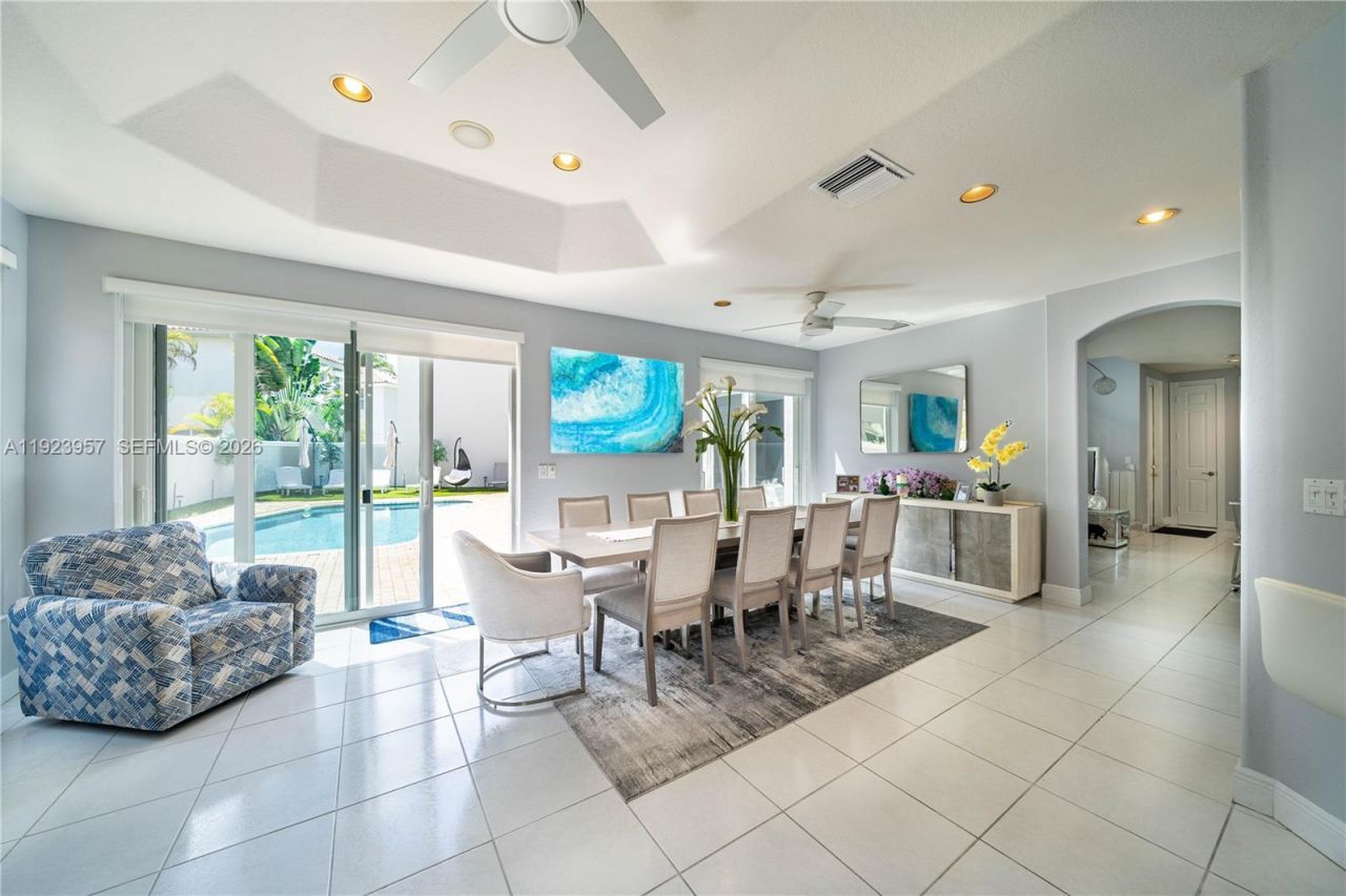 1547 Mariner Way, Hollywood, FL 33019 Photo