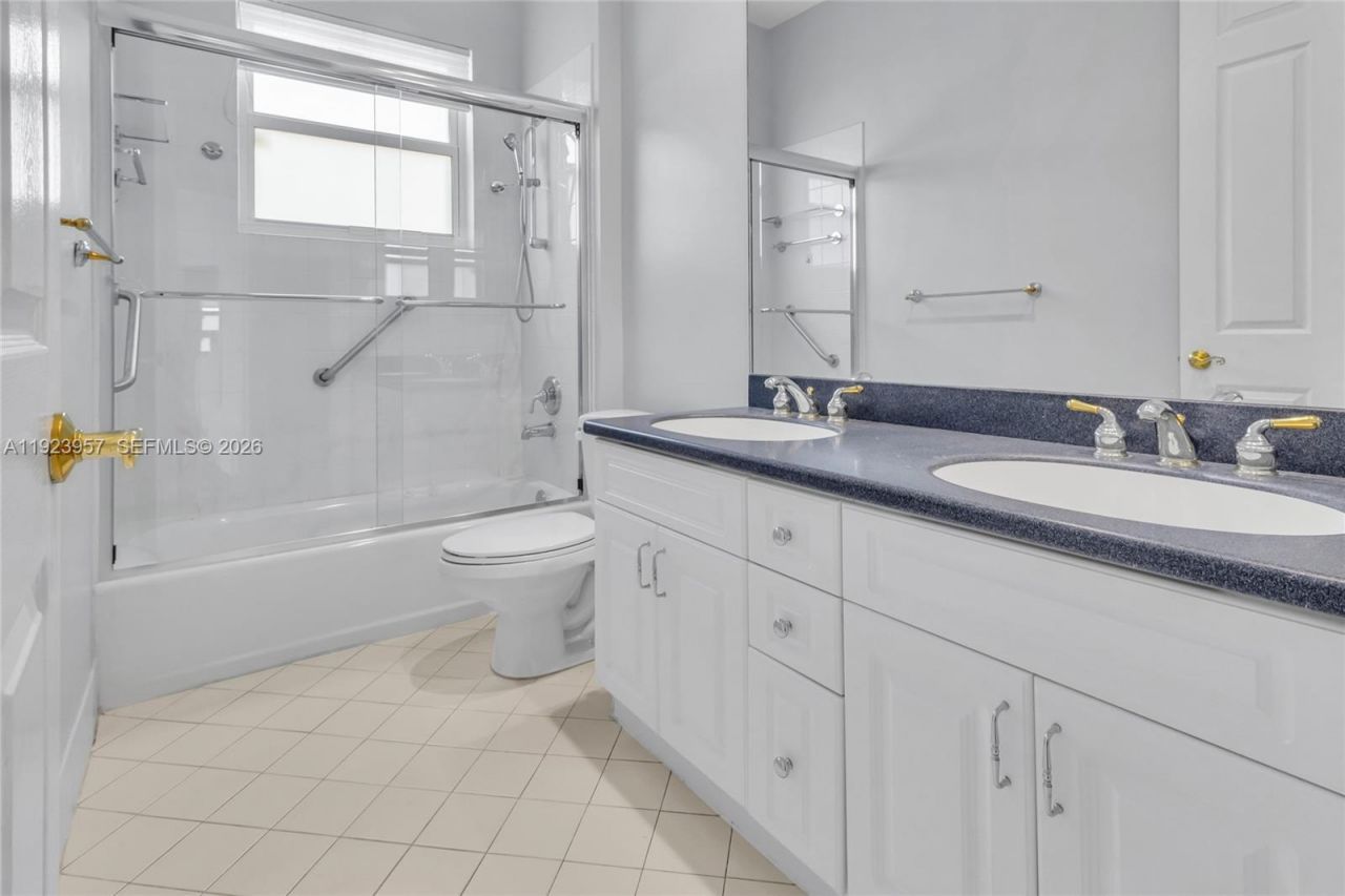 1547 Mariner Way, Hollywood, FL 33019 Photo