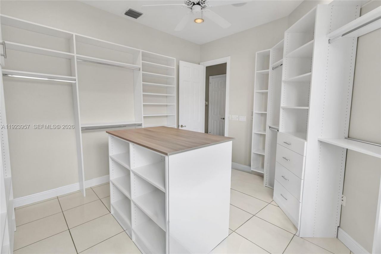 1547 Mariner Way, Hollywood, FL 33019 Photo