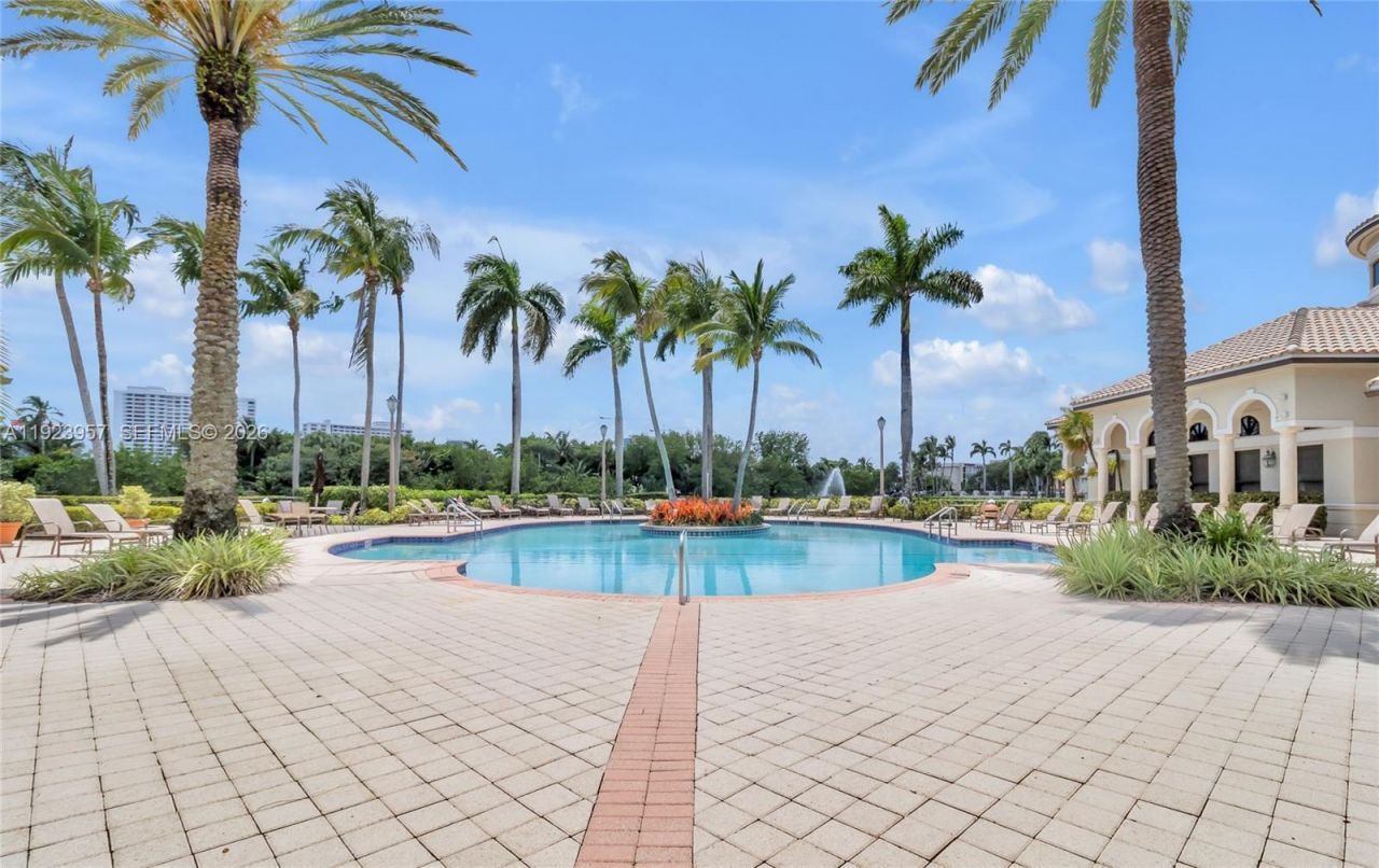 1547 Mariner Way, Hollywood, FL 33019 Photo