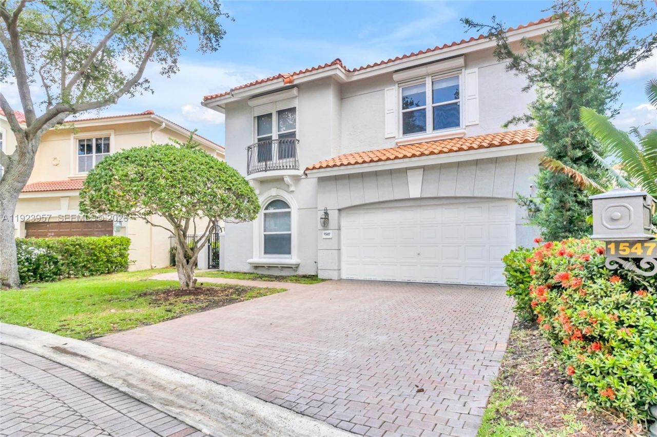 1547 Mariner Way, Hollywood, FL 33019 Photo