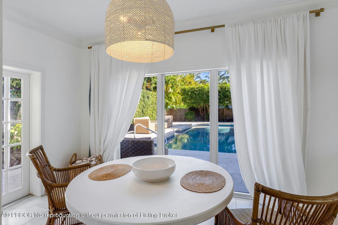 259 Queens Lane, Palm Beach, FL 33480 Photo