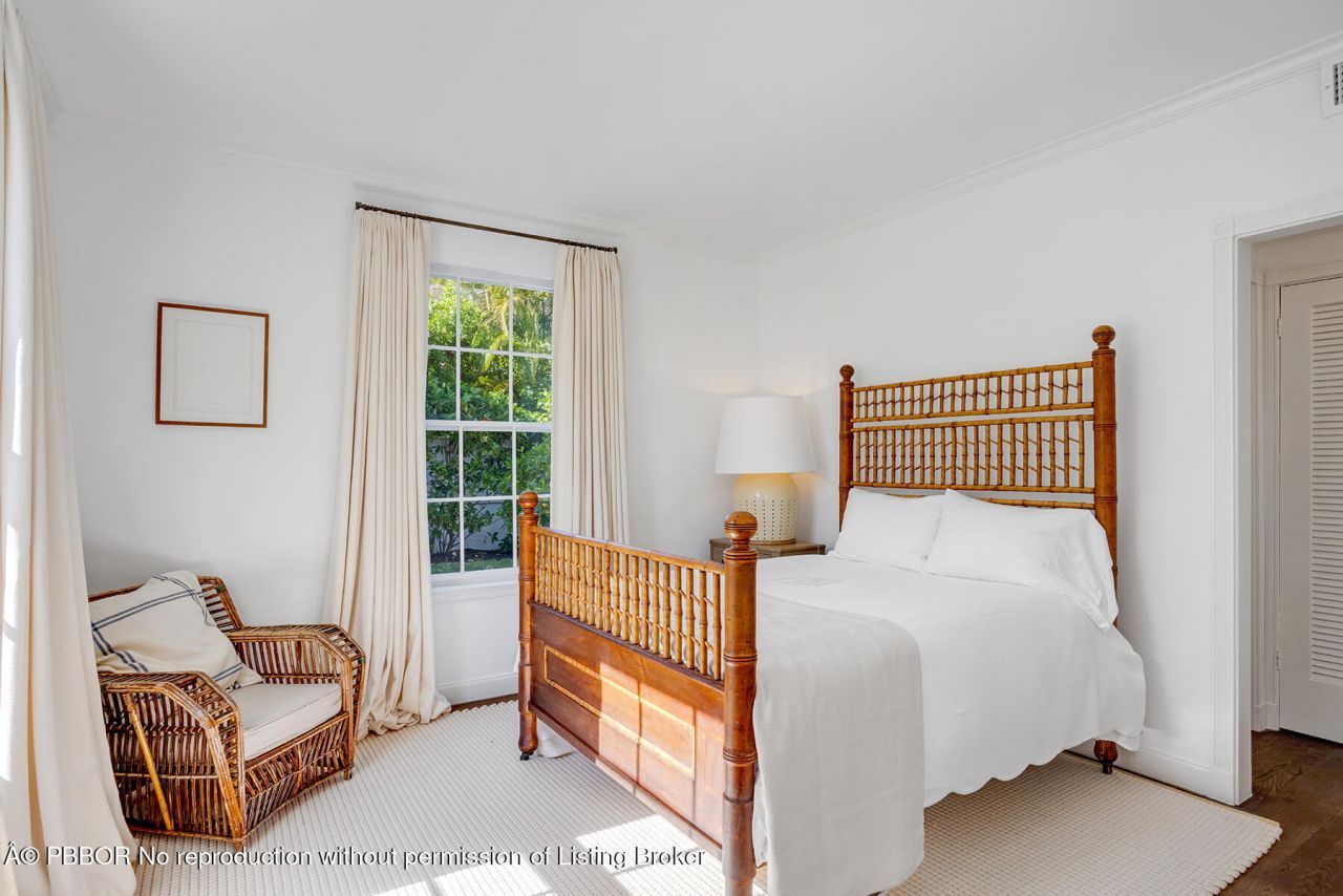 259 Queens Lane, Palm Beach, FL 33480 Photo