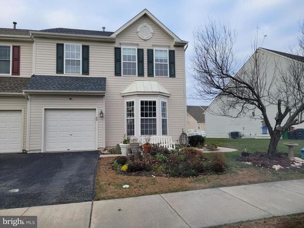 40 S CUMMINGS DRIVE, MIDDLETOWN, DE 19709