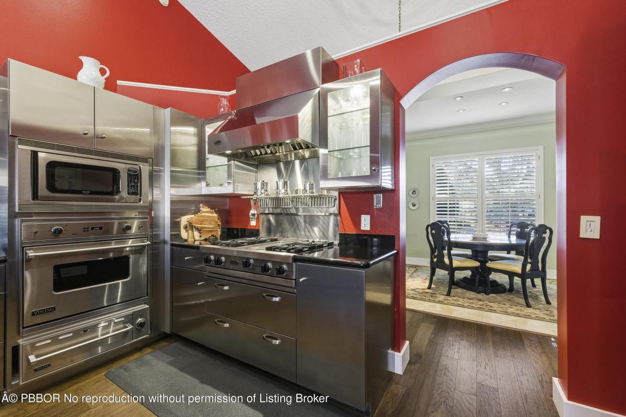 2760 Tecumseh Drive, West Palm Beach, FL 33409 Photo