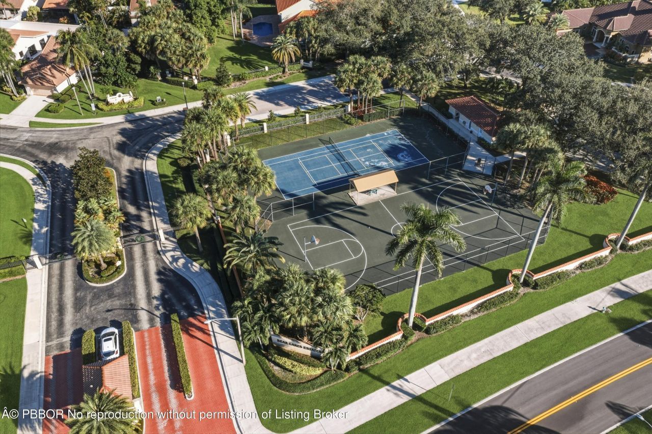 2760 Tecumseh Drive, West Palm Beach, FL 33409 Photo