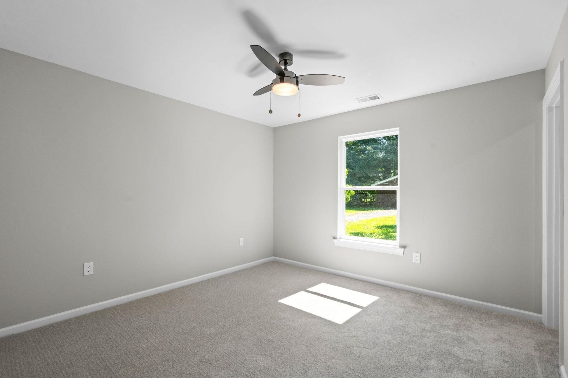 210 Nu-shell St Photo 15