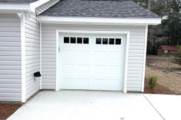 210 Nu-shell St photo 4