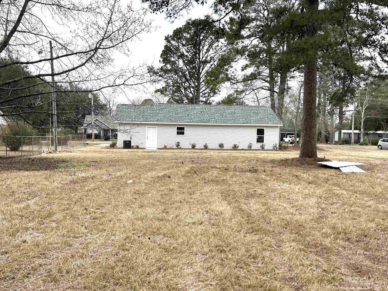 210 Nu-shell St Photo 20