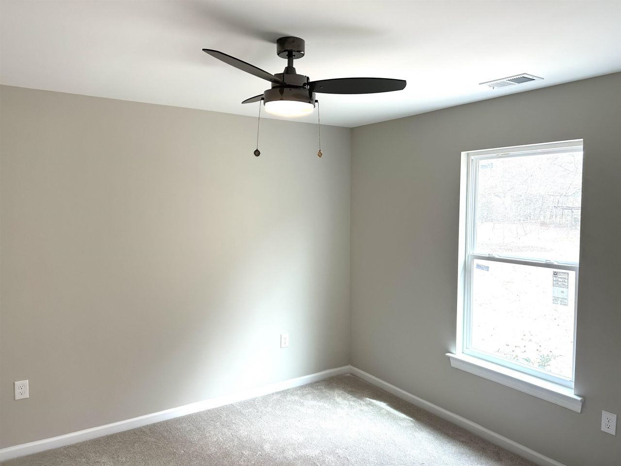 210 Nu-shell St Photo 6