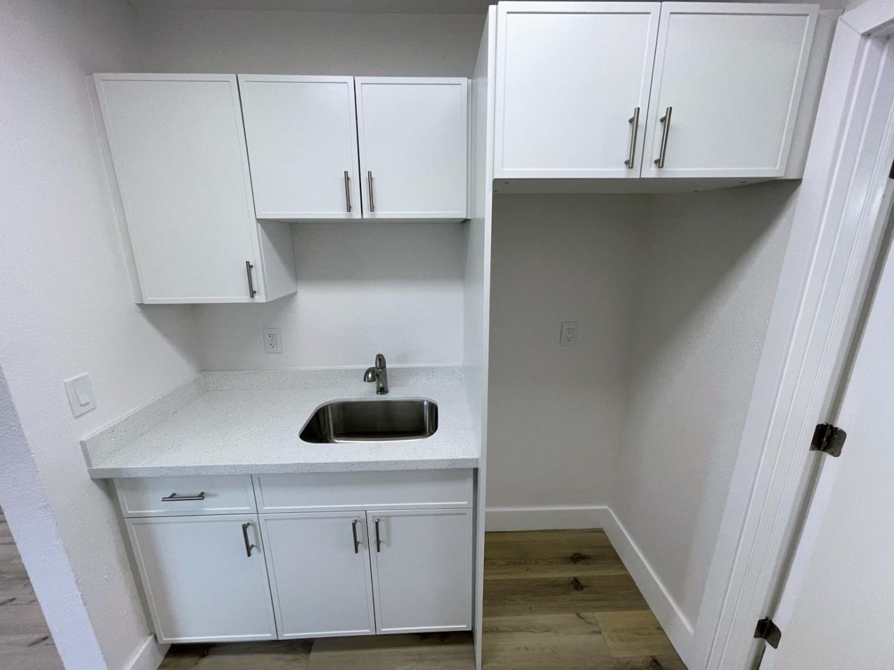 1774 Lauderdale Manor Drive, Fort Lauderdale, FL 33311 Photo