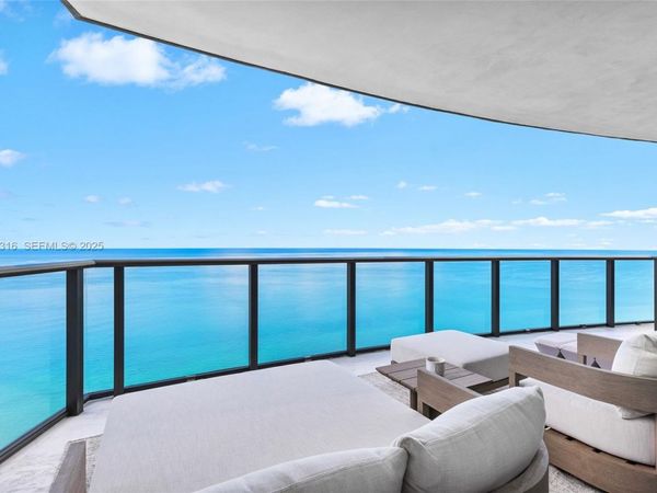 18555 Collins Ave, Unit 5501, Sunny Isles Beach, FL 33160