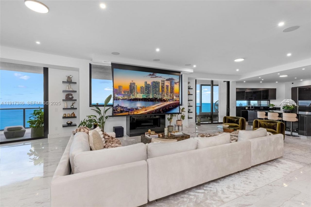 18555 Collins Ave, Unit 5501, Sunny Isles Beach, FL 33160 Photo