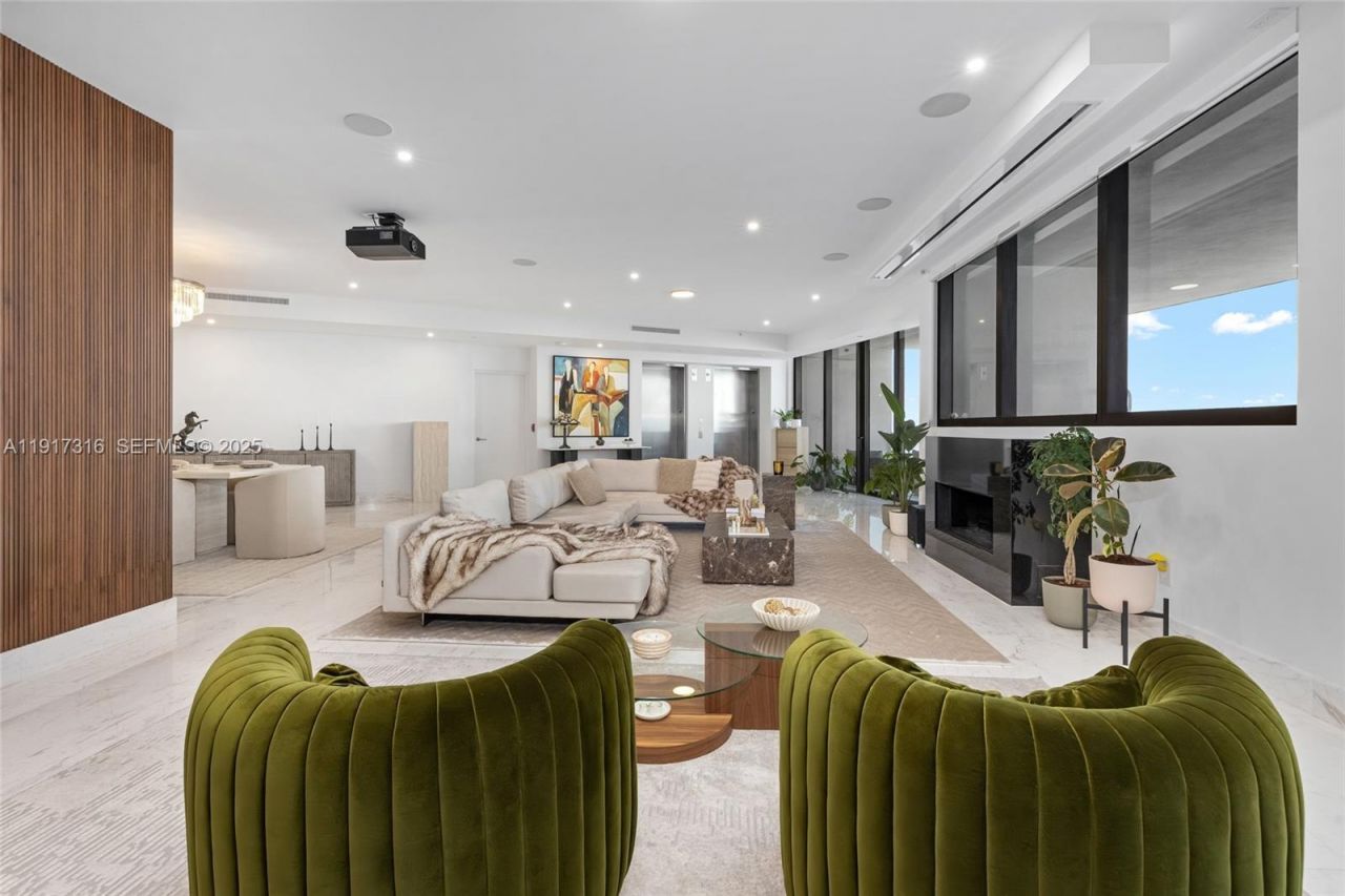 18555 Collins Ave, Unit 5501, Sunny Isles Beach, FL 33160 Photo