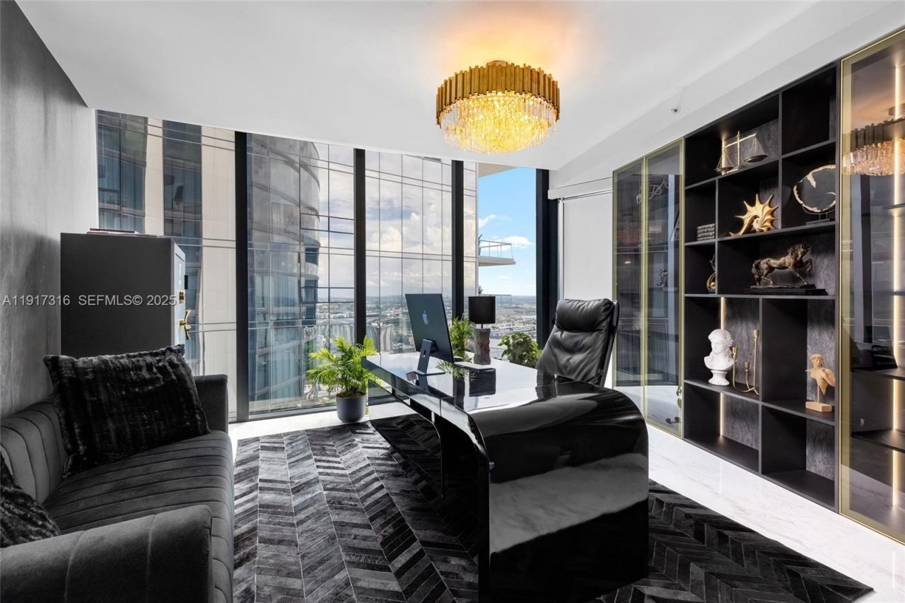 18555 Collins Ave, Unit 5501, Sunny Isles Beach, FL 33160 Photo