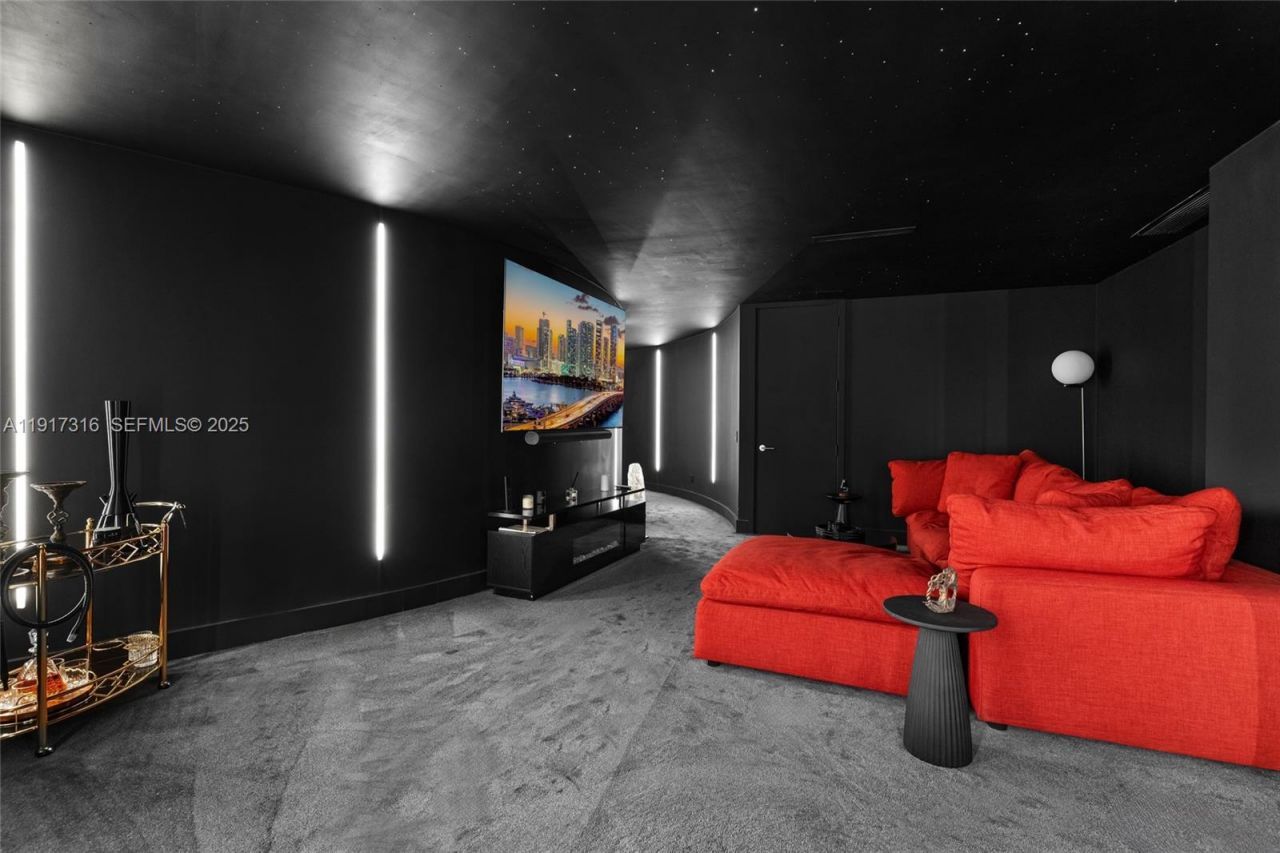 18555 Collins Ave, Unit 5501, Sunny Isles Beach, FL 33160 Photo