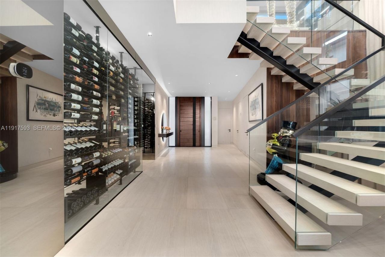 342 S Parkway, Golden Beach, FL 33160 Photo