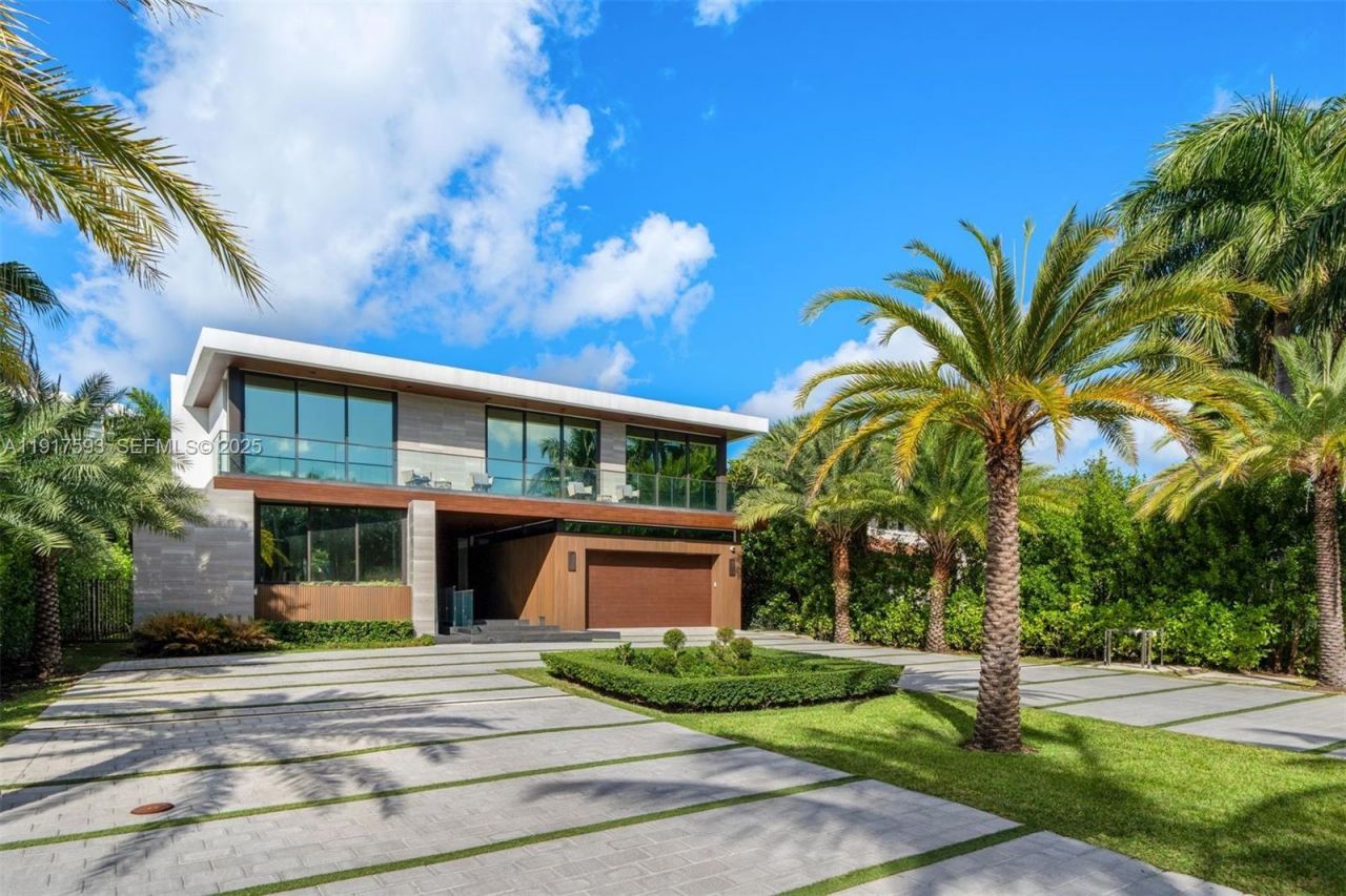 342 S Parkway, Golden Beach, FL 33160 Photo