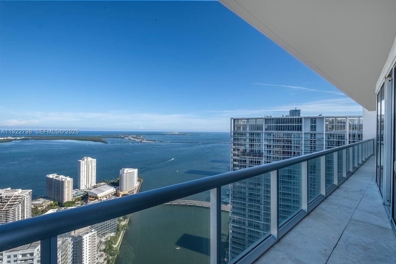 465 Brickell Ave, Unit 5701, Miami, FL 33131 Photo