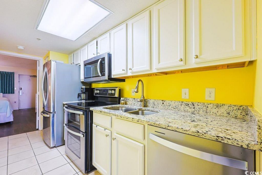 2701 S Ocean Blvd. Photo 11